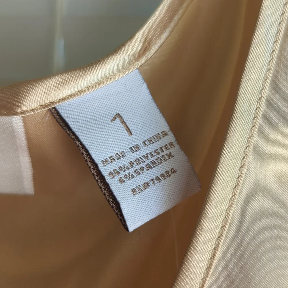 Chico's gold tank top - Picture 4 of 5